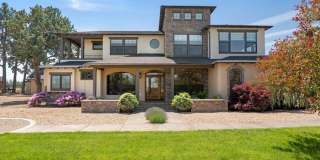 Tumalo Beauty Dream Home on 3.21 Acres! Gallery 1