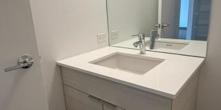 400 E Ohio Gallery 8