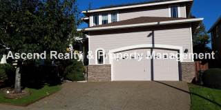 Available Now Spacious Bethany 4 Bed w/Bed & Full Bath on Main, Solar Panels, Yard Care Included Available Now Spacious Bethany 4 Bed w/Bed & Full Bath on Main, Solar Panels, Yard Care Included Gallery 1