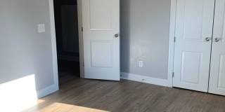 Charming Home with Large Backyard Near Radford University Gallery 11