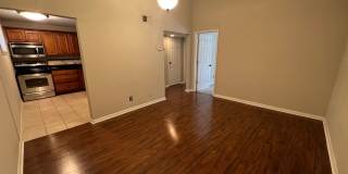 2 Bed 1 Bath condo in gated community! Gallery 1