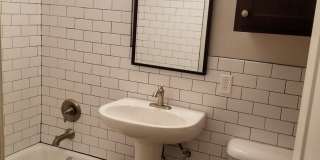 Modern Farwell Ave Apartments Gallery 22