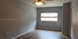 3071 Riverside Dr Gallery 7