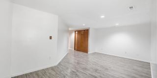 1156 SOUTHERN NIGHT Lane Gallery 23