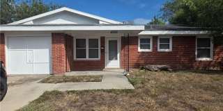 4906 Andover Drive Gallery 1
