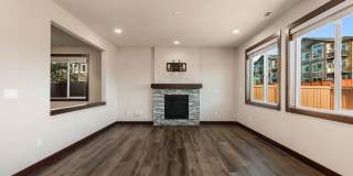 Modern Bothell Home in Kingsbury Community Gallery 5