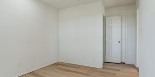 4008 26th Street Gallery 27