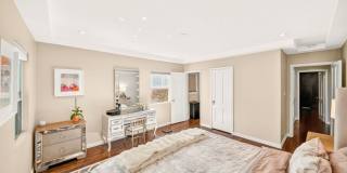 9928 Robbins Dr Gallery 38