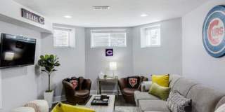 1610 W Waveland Avenue, Gallery 7
