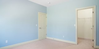 3 bed/2 1/2 Bath. Pet Friendly, Pool, Gallery 20