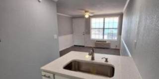 1660 Bottlebrush Drive NE unit: 109 Gallery 1