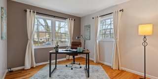 394 FRANKLIN Avenue Gallery 16