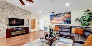 8060 NW 51st Ct Gallery 46