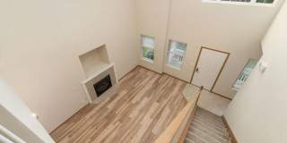 Beautifully Updated Single Family in a Private Community Gallery 9