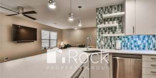 Urban Living in Downtown OKC - 3 Bedrooms/2 Bathrooms with Reserved Covered Parking - *Half Off 1st Month's Rent* Gallery 7