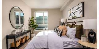 The DeMilo Gallery 9