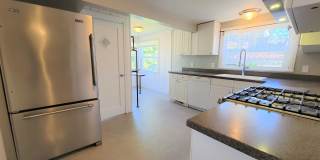 Gorgeous Oasis in Licton Springs Available Now! Gallery 13