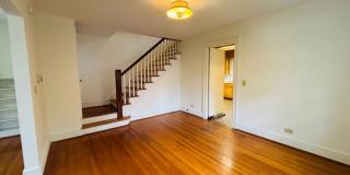 3 Bedroom 1.5 Duplex Gallery 5