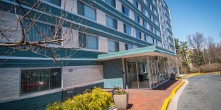 8600 Apartments Gallery 2