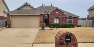 1 Level Union School 3/2/2 w/ office and bonus room. Gallery 1