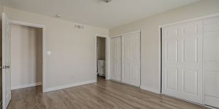 Beautifully remodeled 2bed/2ba Townhome - Ask about our Move-in Specials Gallery 9