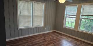 209 Northwest Arlington Avenue Gallery 8