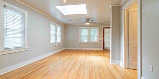 Beautifully remodeled campus home! Gallery 10