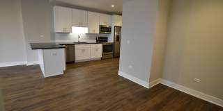 3833 N Broadway Gallery 252