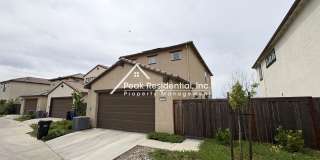 Updated 3bd/2.5ba Antelope Home with 2 Car Garage Gallery 1
