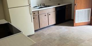 Lovell Road Apartment Gallery 1