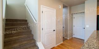 Rigden Farm Townhome in great location! Gallery 16