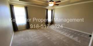 3 Bed | 2 Bath | Jenks Gallery 19