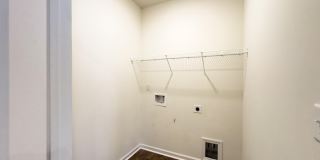 2061 Tournament Drive Gallery 9