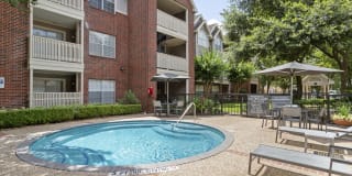 Gables CityWalk Waterford Square Gallery 14