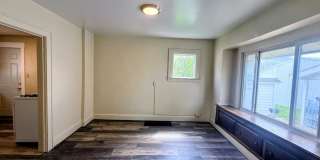 Three bedroom one bathroom home for rent Gallery 5