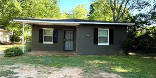 1109 West Wall Street Gallery 1