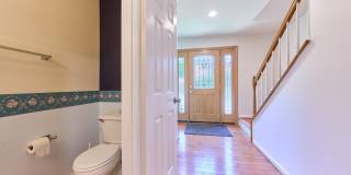 8508 SILVERDALE Road Gallery 25