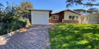 674 Oak Street Gallery 1