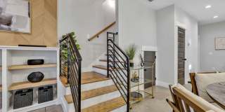 Gorgeous FULLY FURNISHED Home Just Off Charlotte Ave. Gallery 26