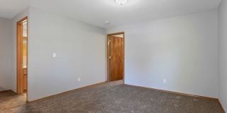 Donna Court Gallery 14