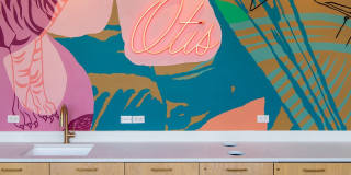 Otis Gallery 27