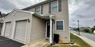 3 Bed 3 Bath Townhouse in Marietta Gallery 1