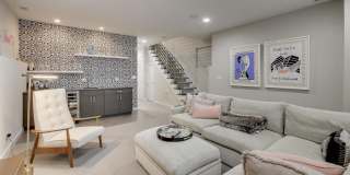 1632 W Ohio Street Gallery 24