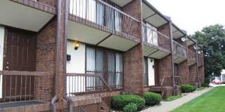 1978 Green Bay Road Gallery 1