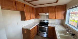 2 BEDROOM IN 55+ COMMUNITY OF JESS RANCH Gallery 9