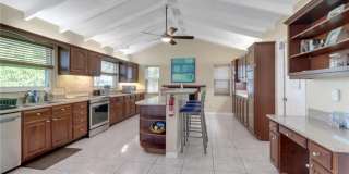 562 Goldcoast Ct Gallery 10