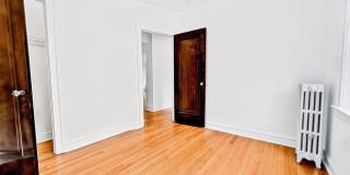 Bright and Sunny Updated 3-bed/1-bath near Loyola Gallery 15