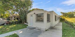 6940 NW 6th Ct Gallery 26