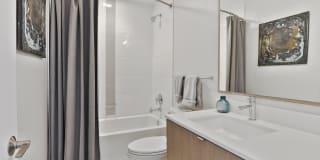 1405 Point Gallery 27