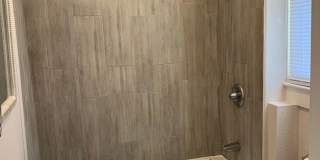 2 Bed/2 Bath- Newly Renovated!! Gallery 1